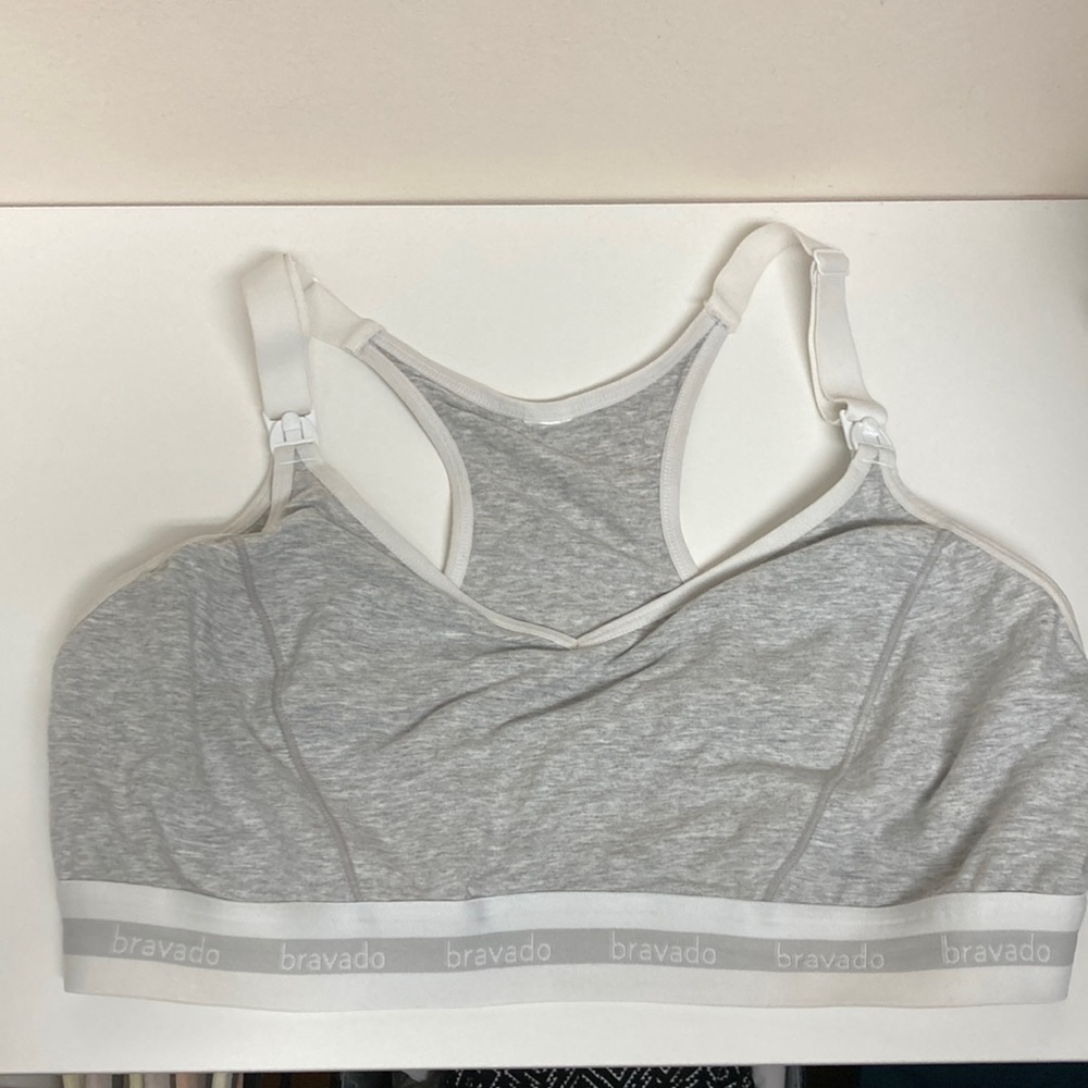Bravado pumping and nursing bra size L